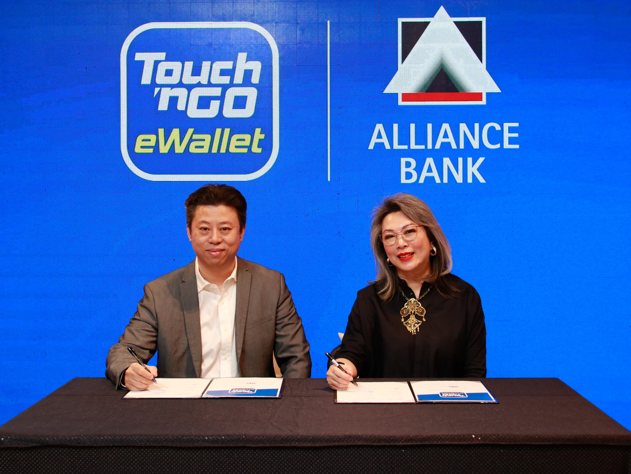 Alliance Bank and TNG Digital Sdn Bhd Sign MoU to Introduce Accessible