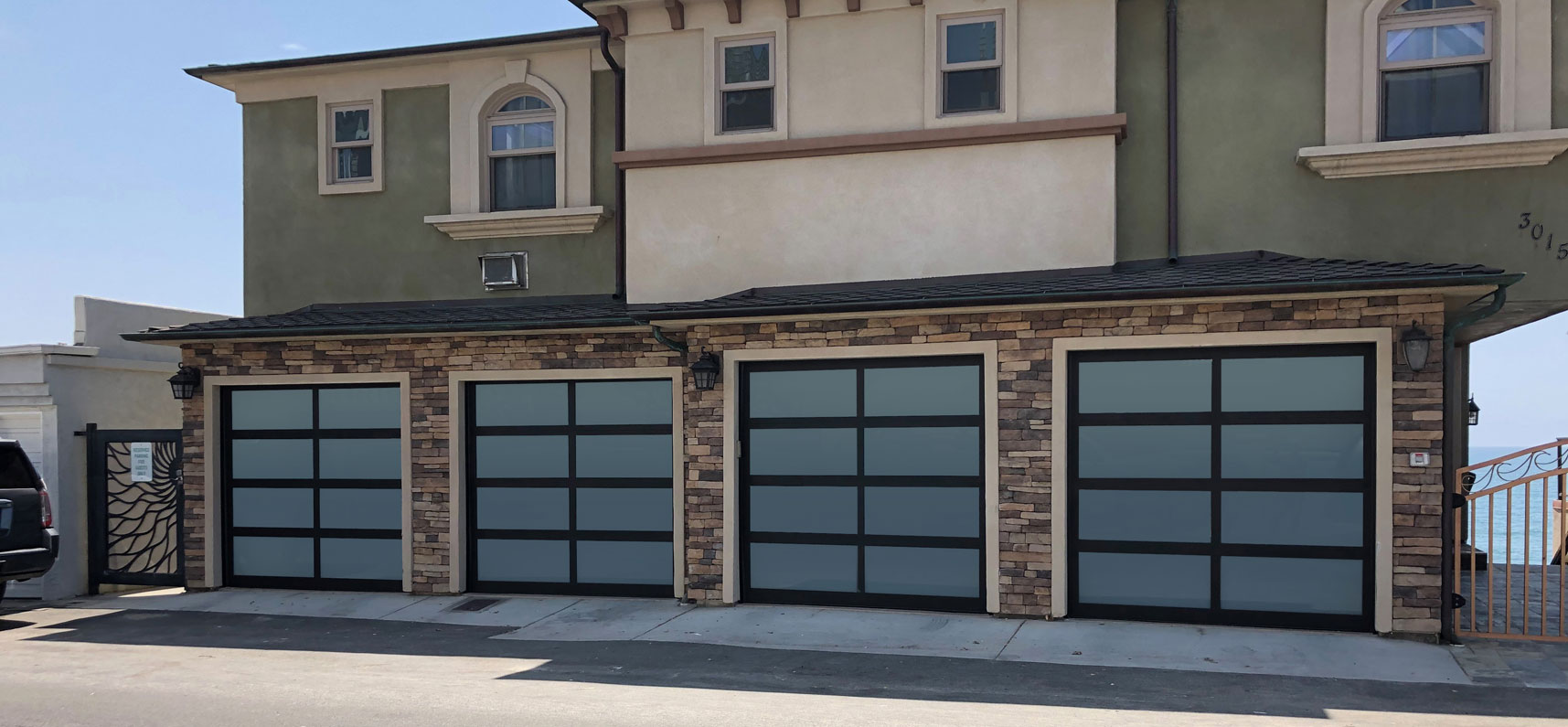Aluminum Garage Doors Custom Aluminum Doors Metal Doors