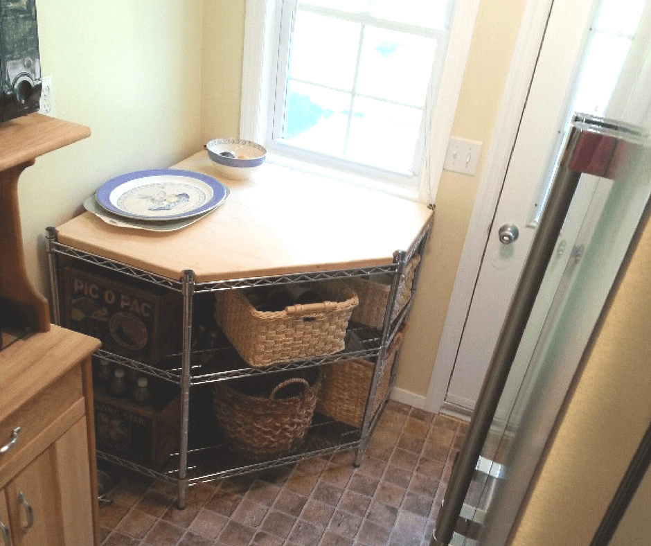 Choosing the Right Shelf Style for Your Wire Shelving Unit Omega