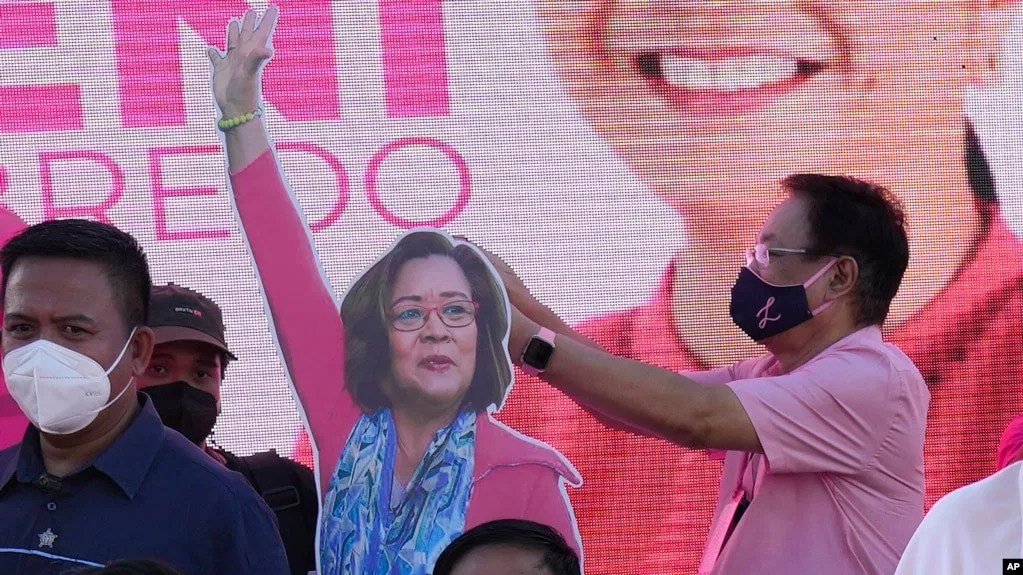 In Philippines, Calls Grow for Duterte’s Jailed Star Critic to Be Freed