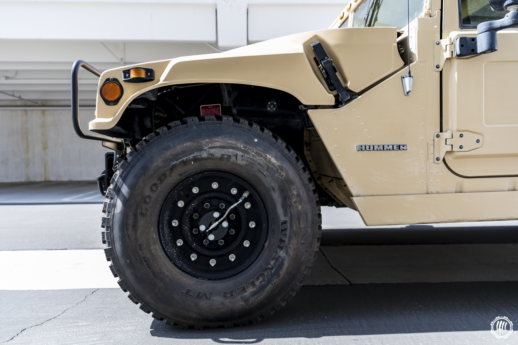 SOLD 1994 Hard Top Hummer H1 Predator Inc Hummer Accessories