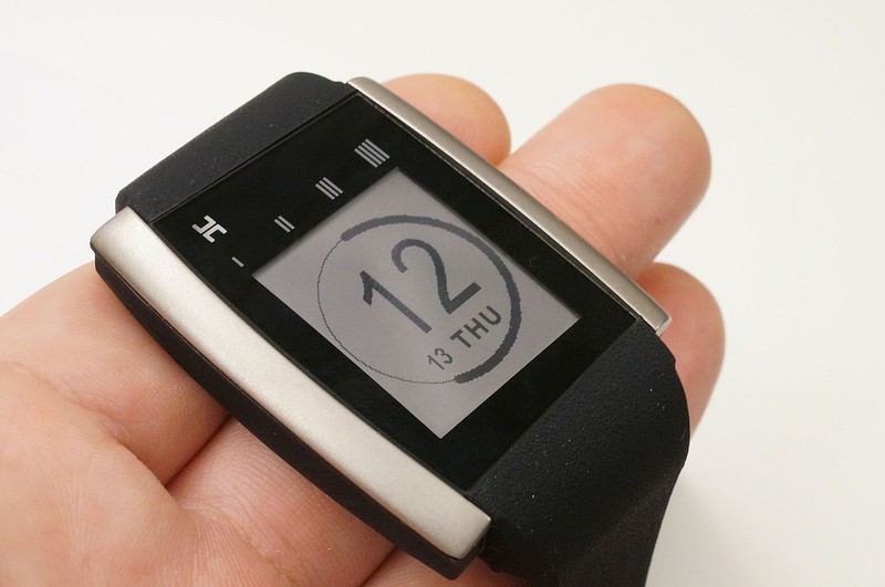 How to Design a Wearable Technology Product