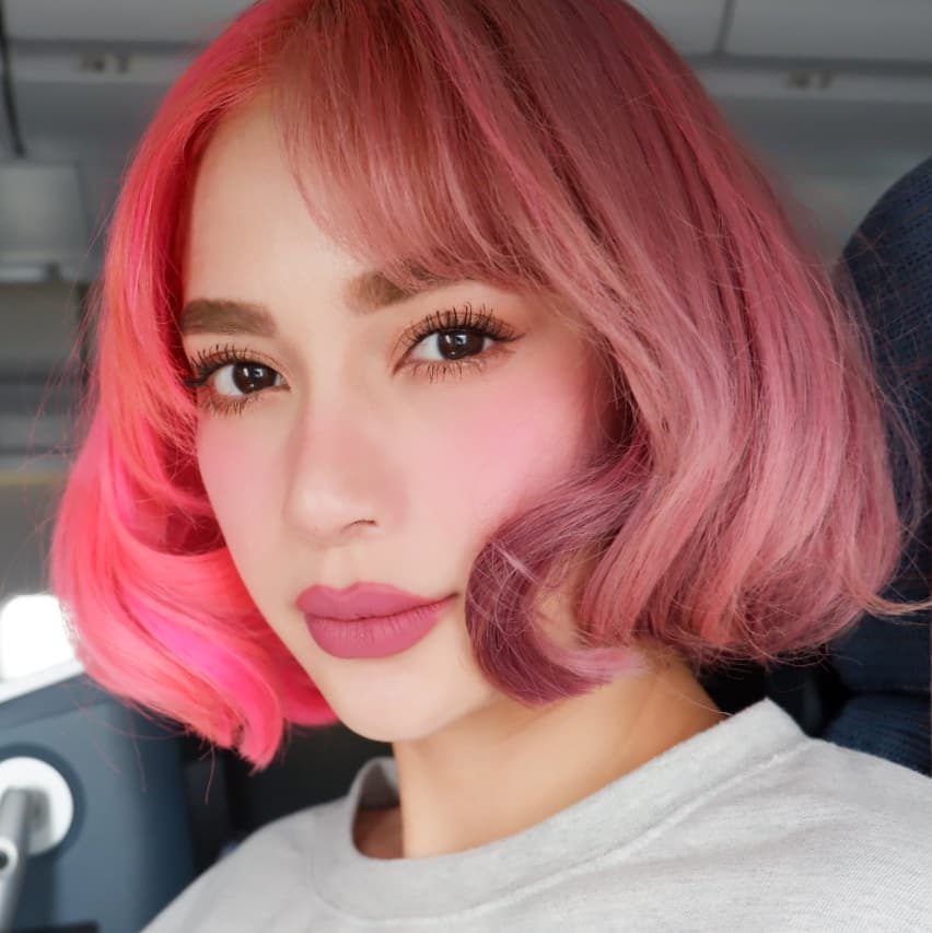 Arci Muñoz's splitpink hair color will give you major hair envy Preen.ph
