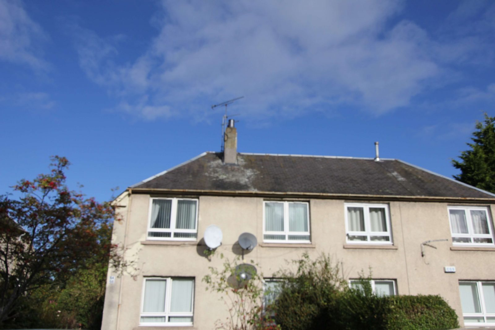 Emerson Road, Premier Let