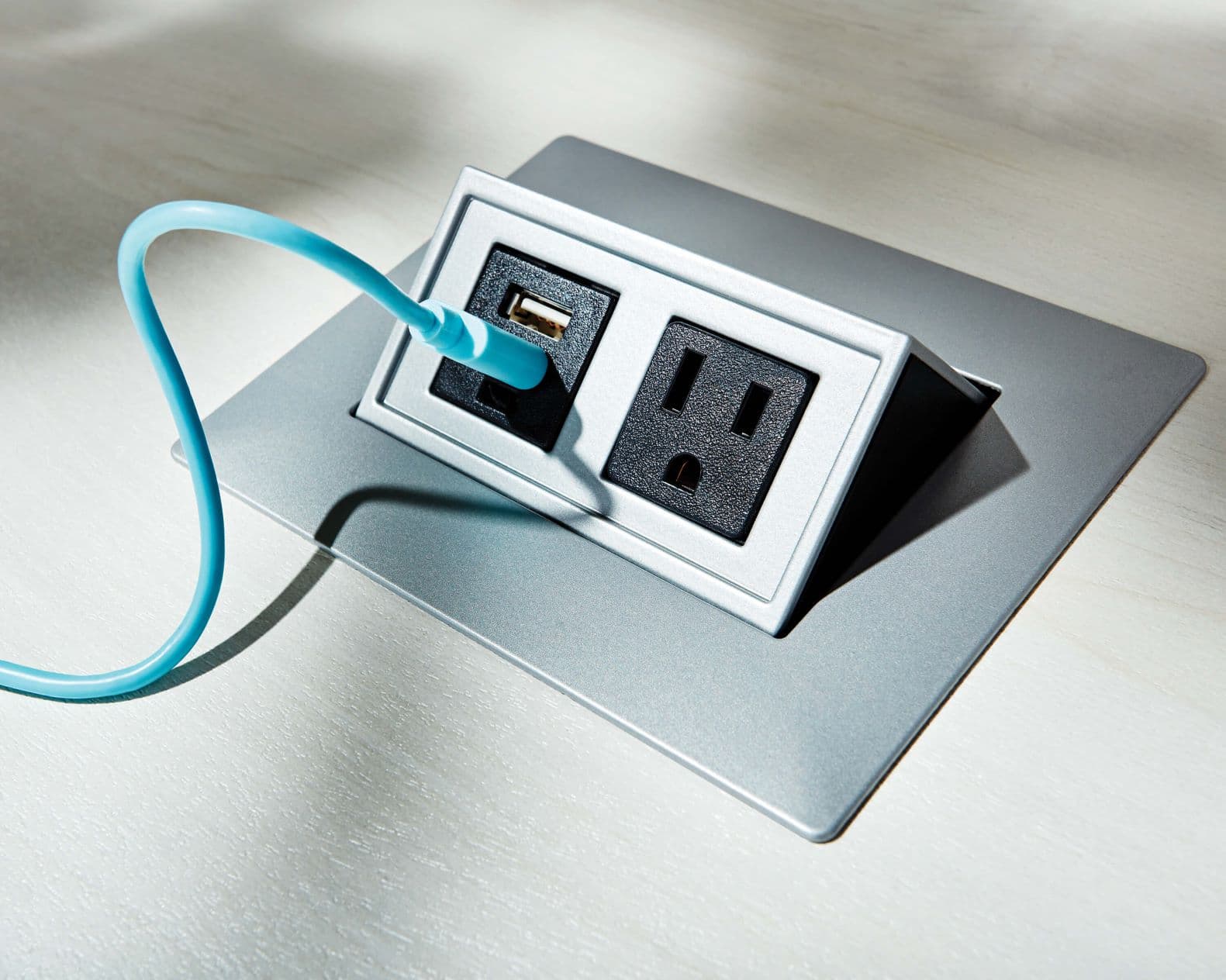 8 Tips to Enhance Productivity with Office Furniture for Abbotsford