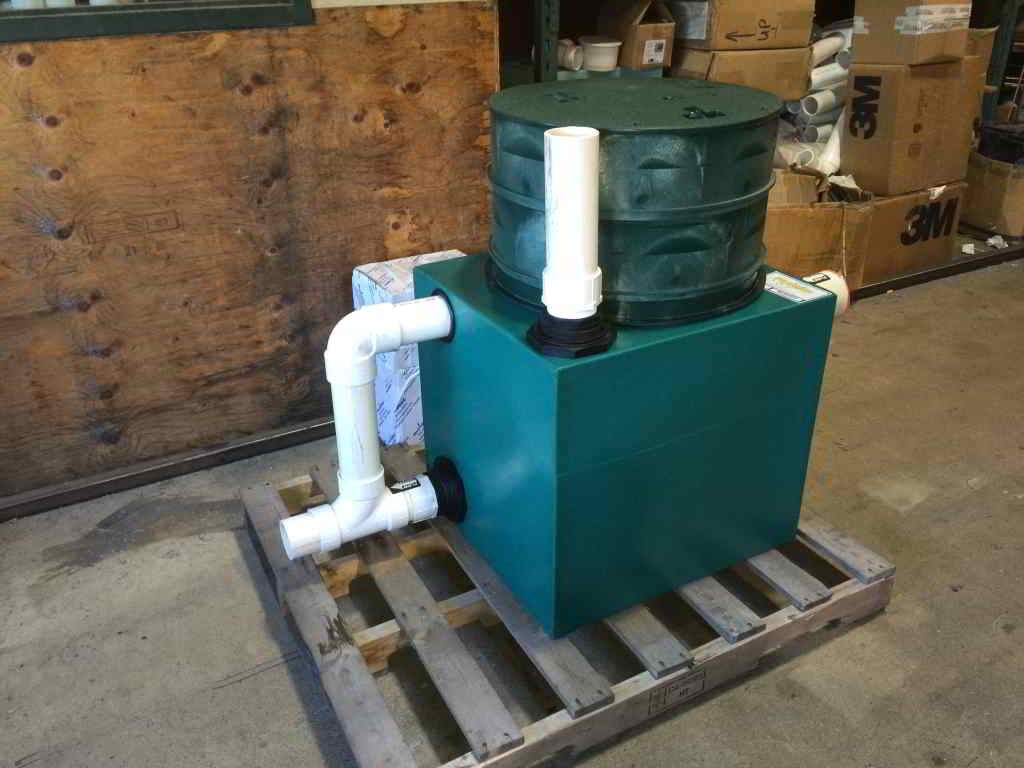» Flout Dosing Tank for doses down to 12 gallons