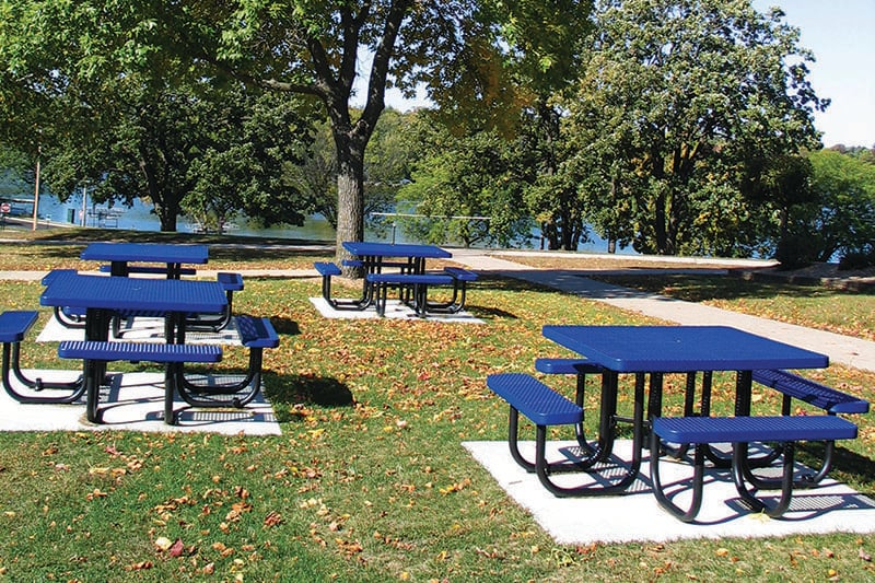 Commercial Outdoor Furniture for Universities & Colleges