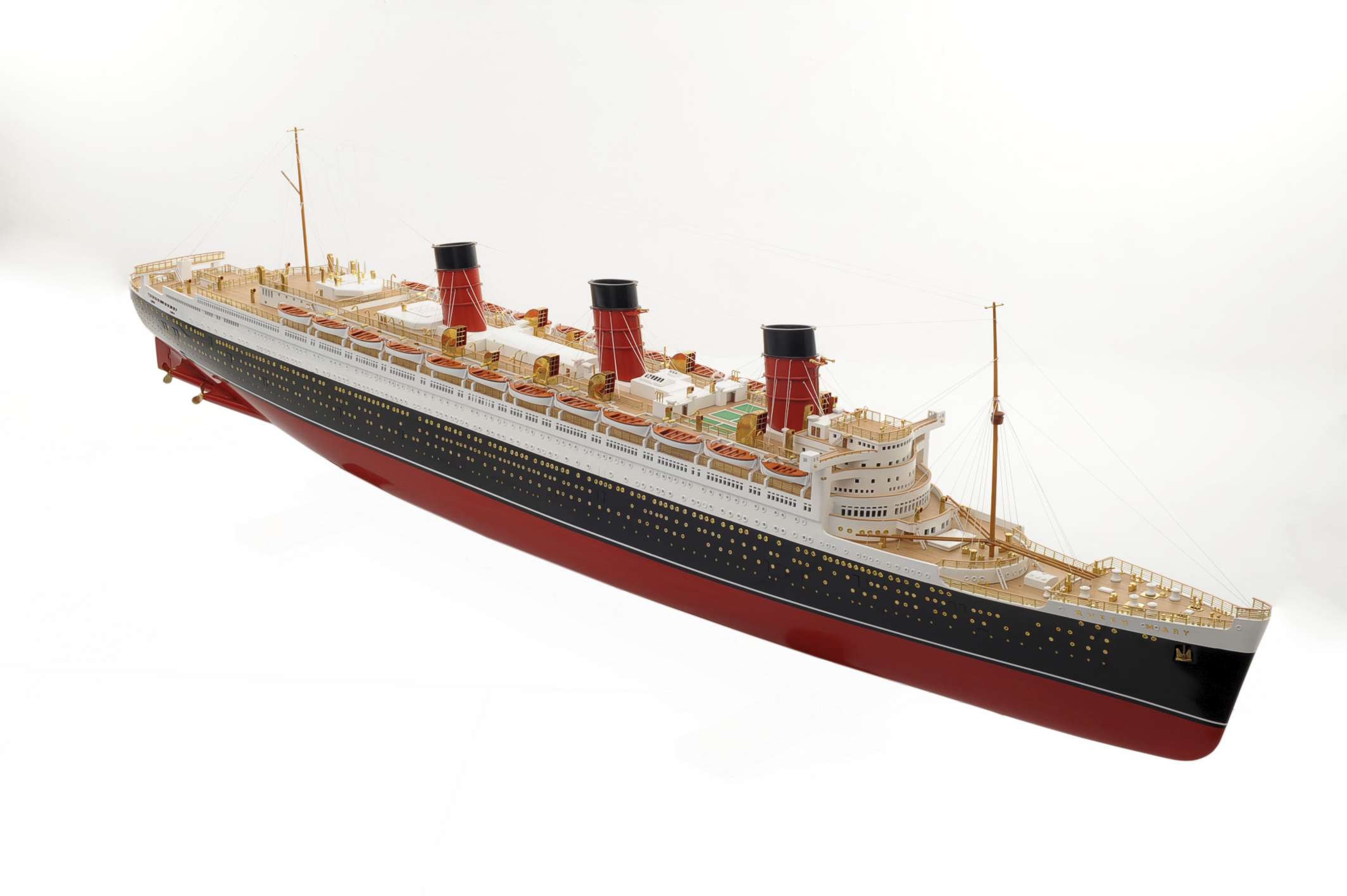 RMS Queen Mary Model,handcrafted ,ready made,wooden,historic models