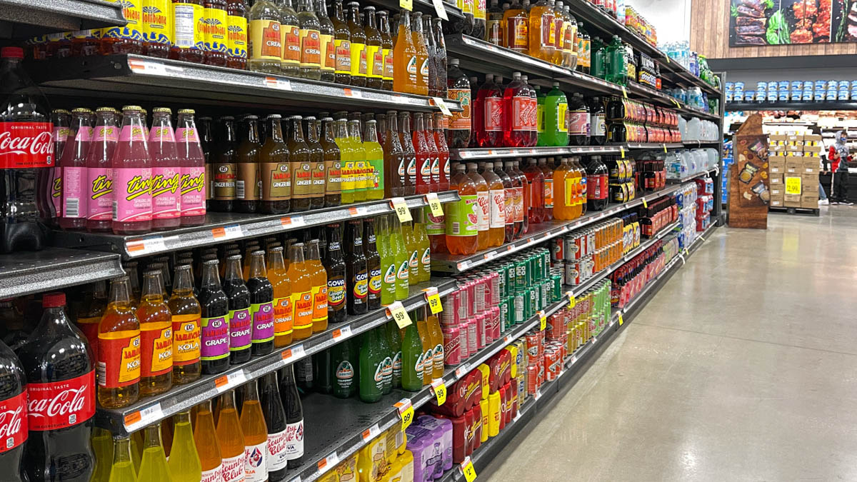 The Top 4 Ways Brands Win Share of Shelf Brand Presence Premise