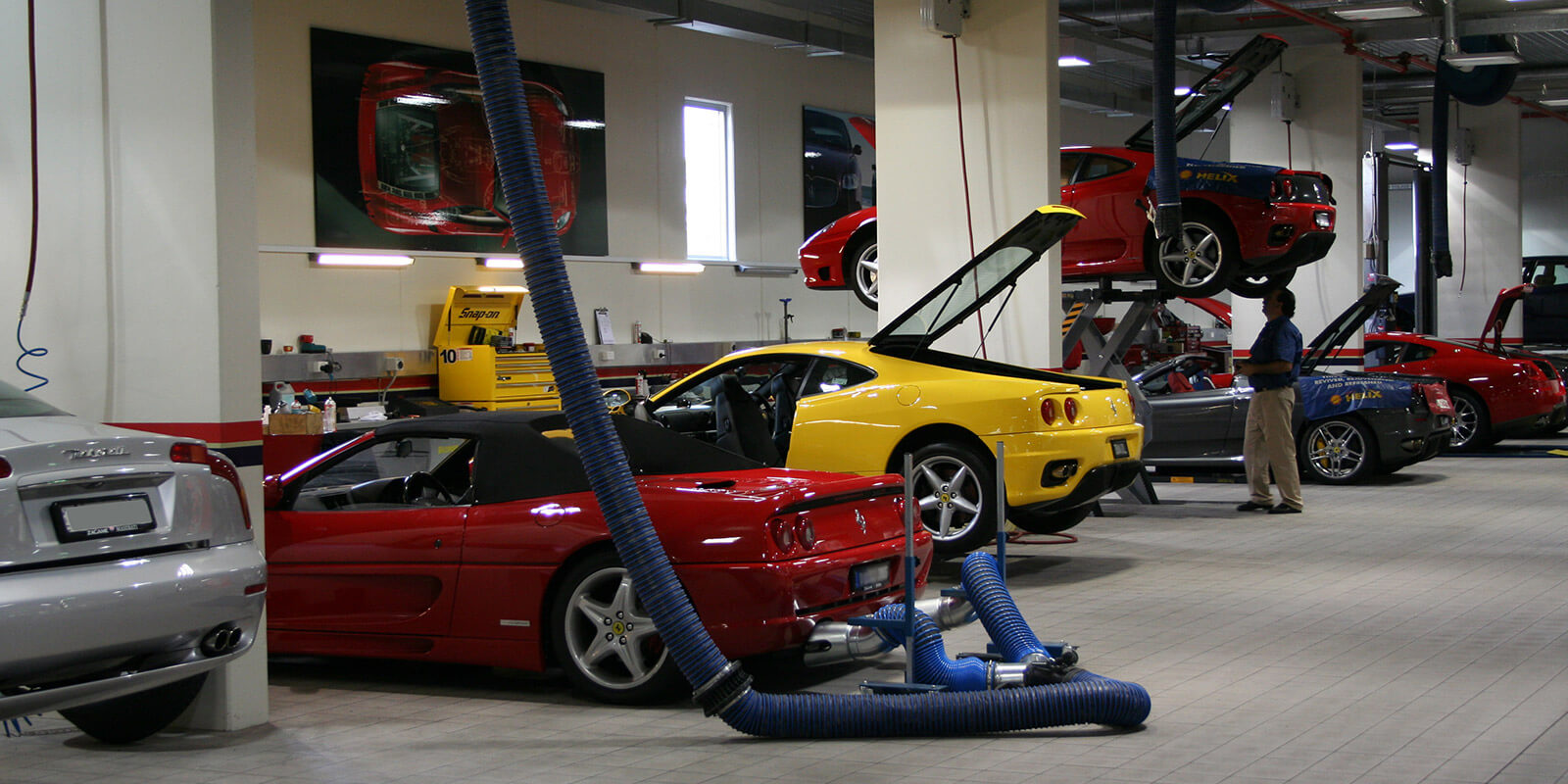 Ferrari to expand service network