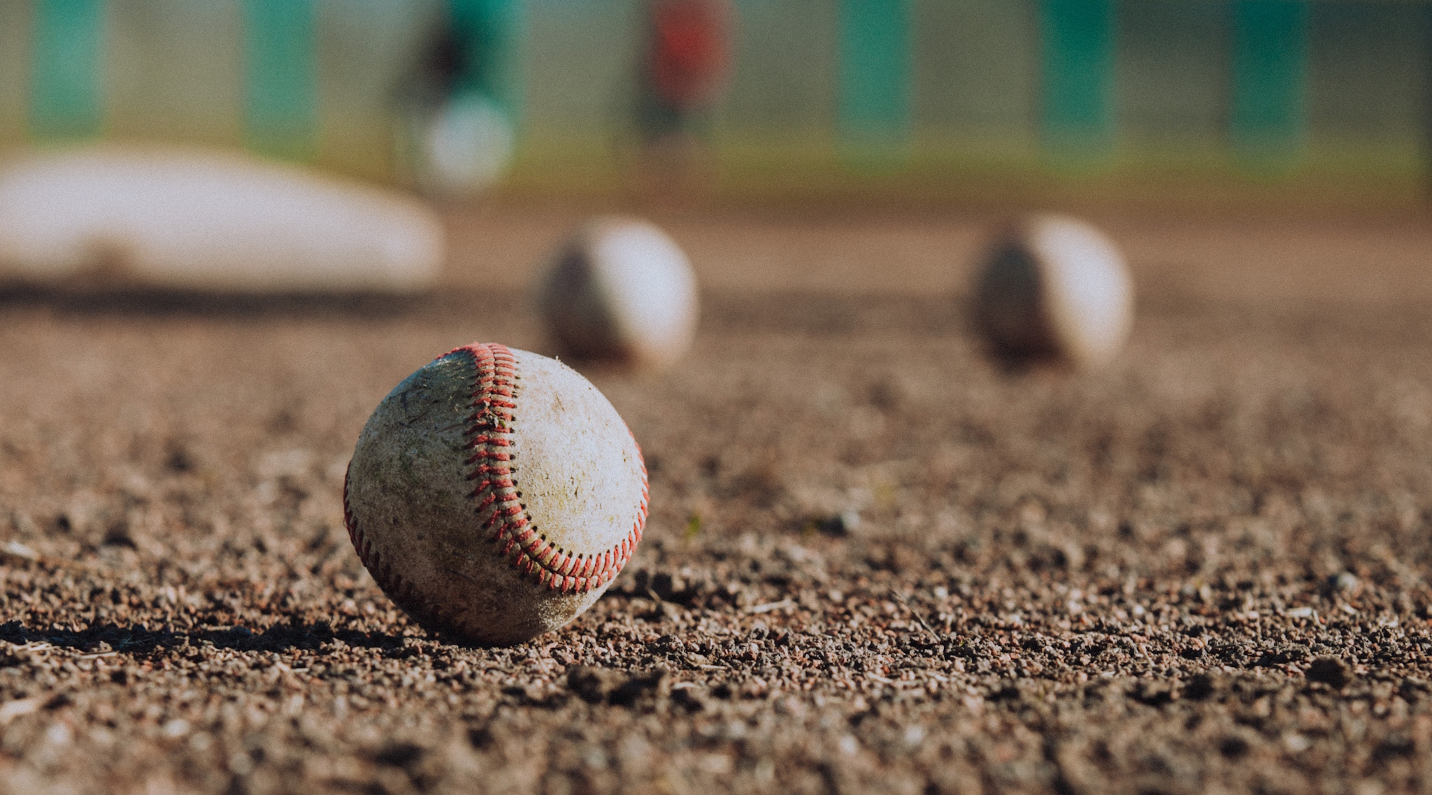 Angels' Anthony Rendon Reveals Fractured Tibia Diagnosis, Not Bone