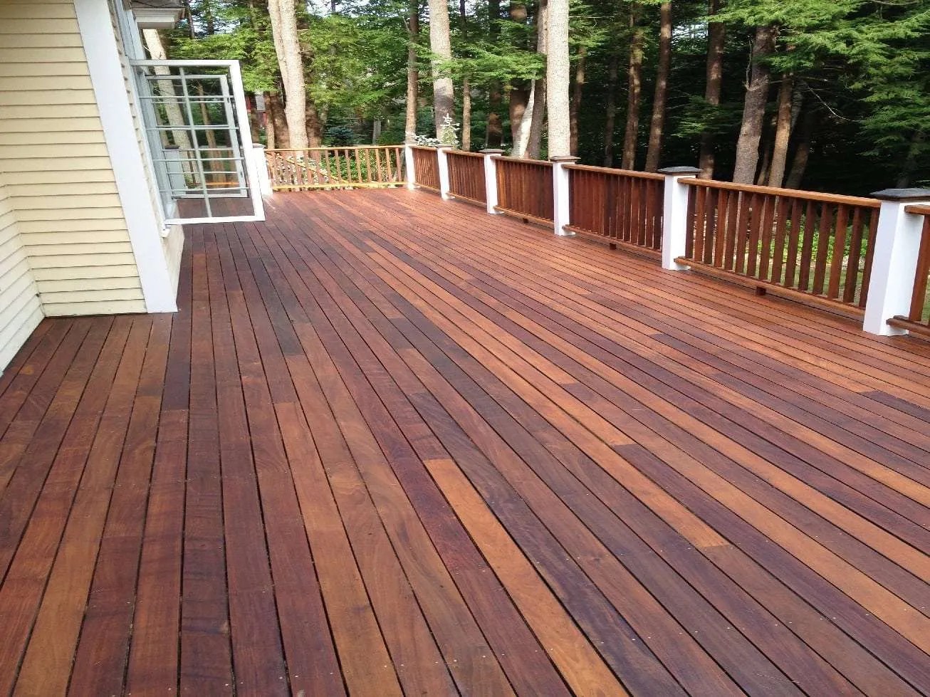 Premium Deck Restoration Staining & Refinishing Seacoast NH