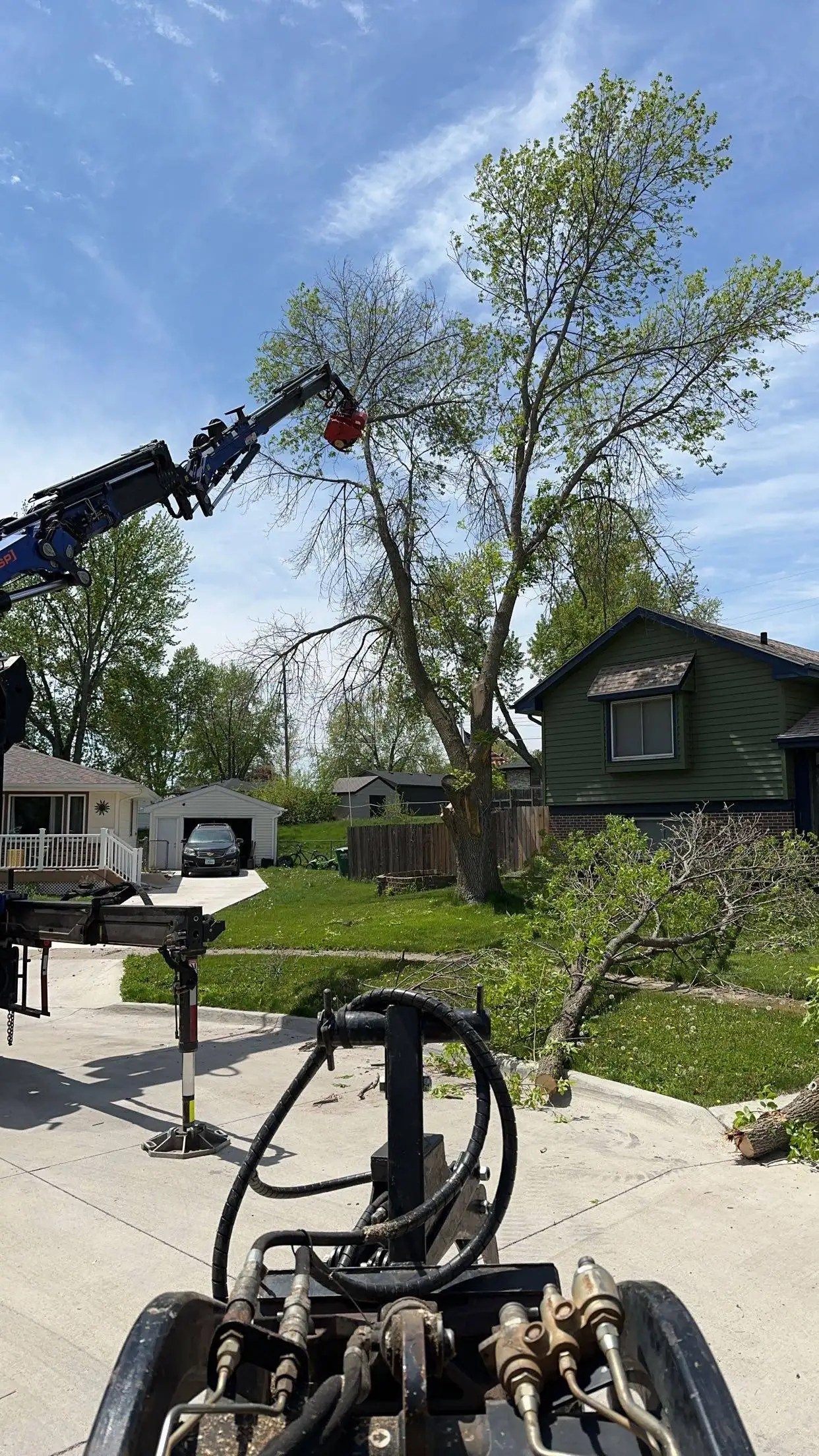 Gallery Premium Tree Service Des Moines, IA