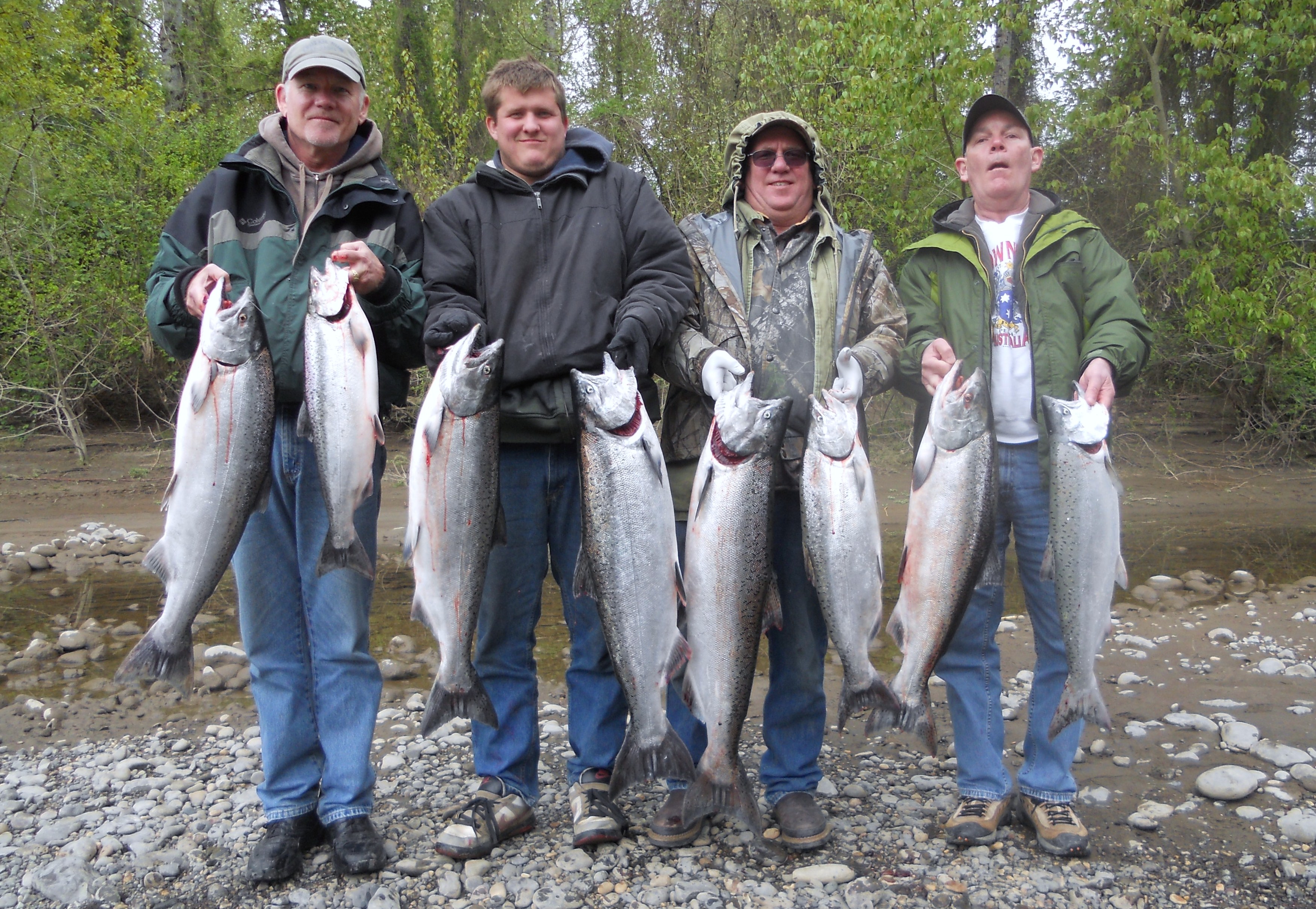 Oregon Fishing Guide Service Specializing in Salmon and Stealhead Spring Chinook