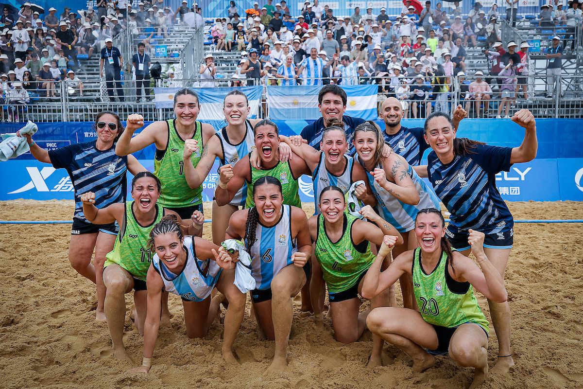 LA ATLETA COSTERA GIULIANA GAMBA, CAMPEONA EN LOS WORLD GAMES 2025 JUNTO AL SELECCIONADO ARGENTINO DE BEACH HANDBALL LA ATLETA COSTERA GIULIANA GAMBA, CAMPEONA EN LOS WORLD GAMES 2025 JUNTO AL SELECCIONADO ARGENTINO DE BEACH HANDBALL