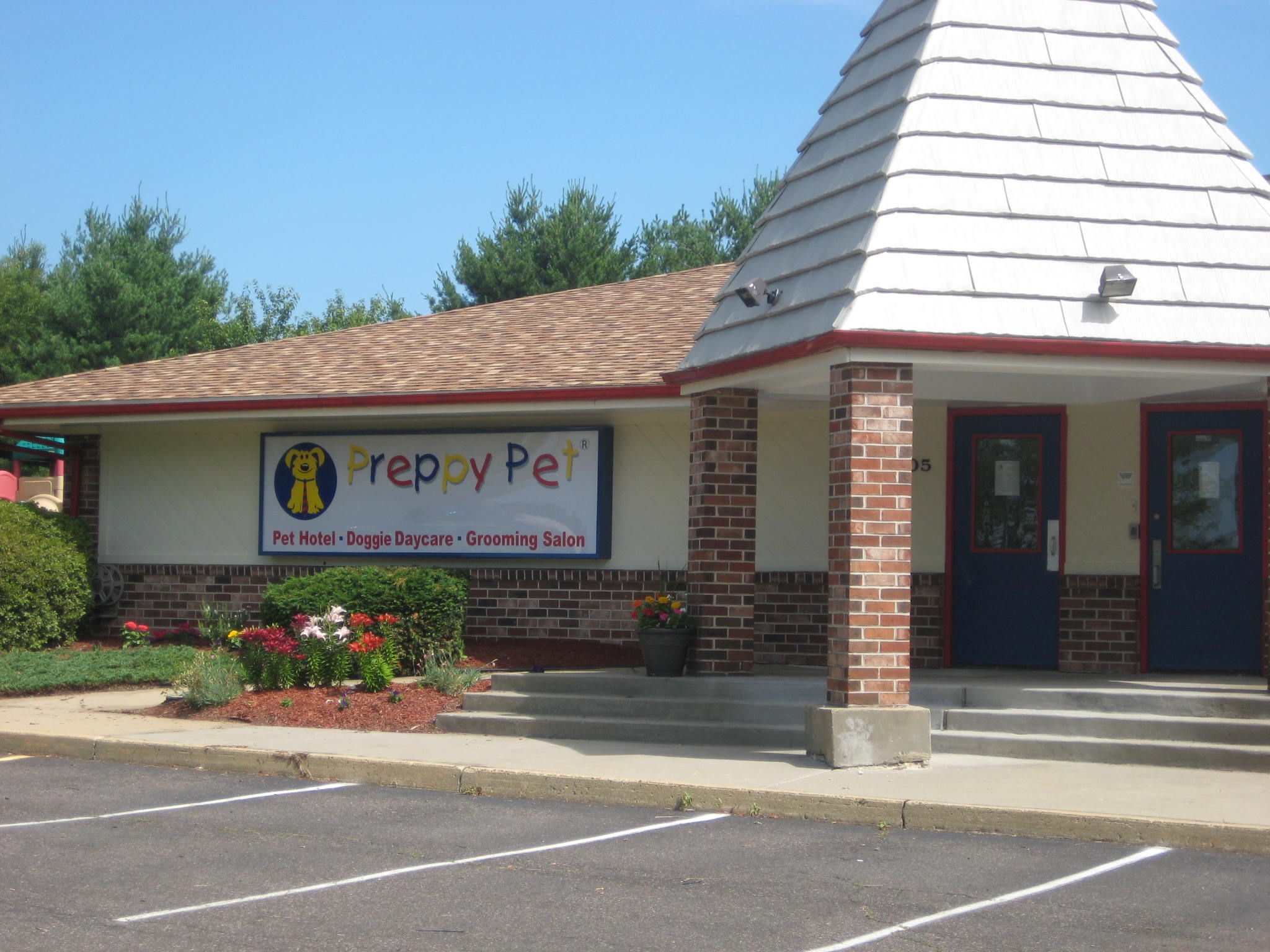 _Preppy Pet Warmister Pet Boarding Warmister, PA