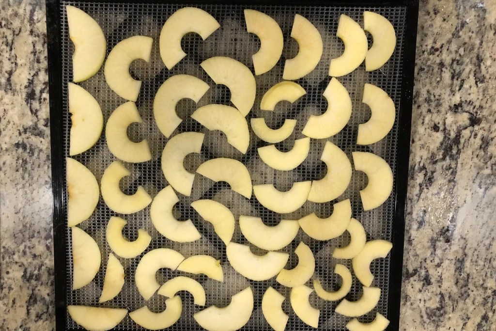 Dehydrating Apples A Comprehensive Guide to Preserving Nature’s Sweetness