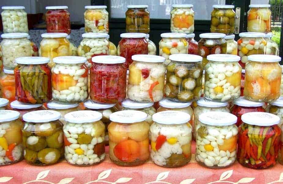 The Vinegar to Water Ratio for Pickling Getting it Right Preserving