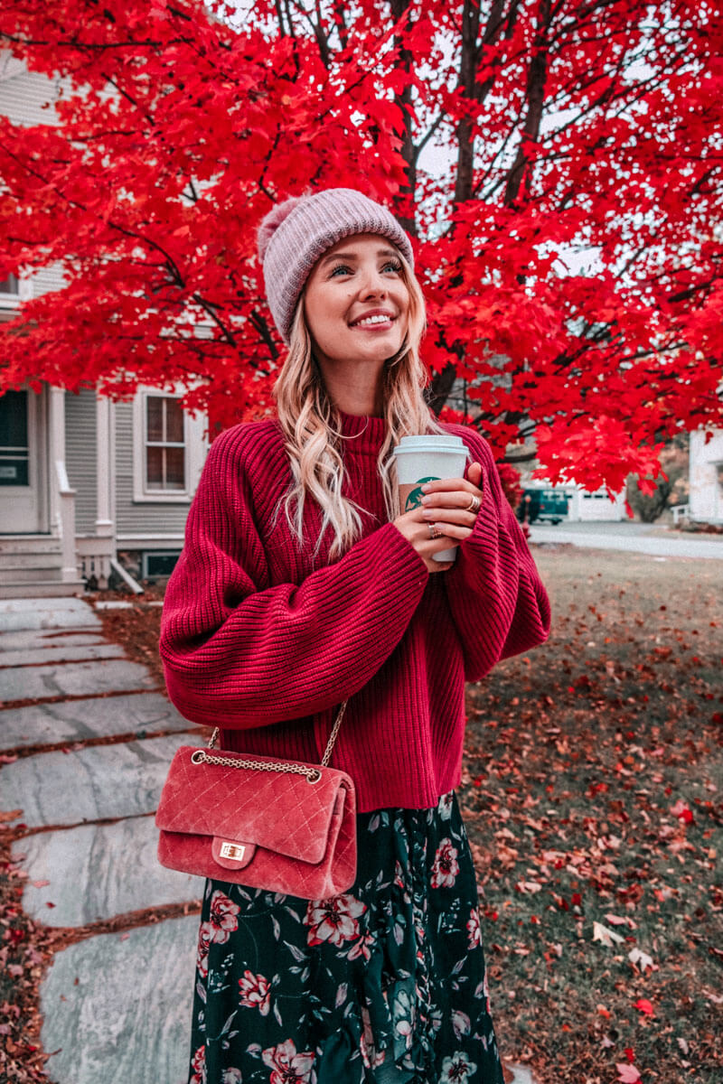 Red accents preset Mobile presets for Lightroom