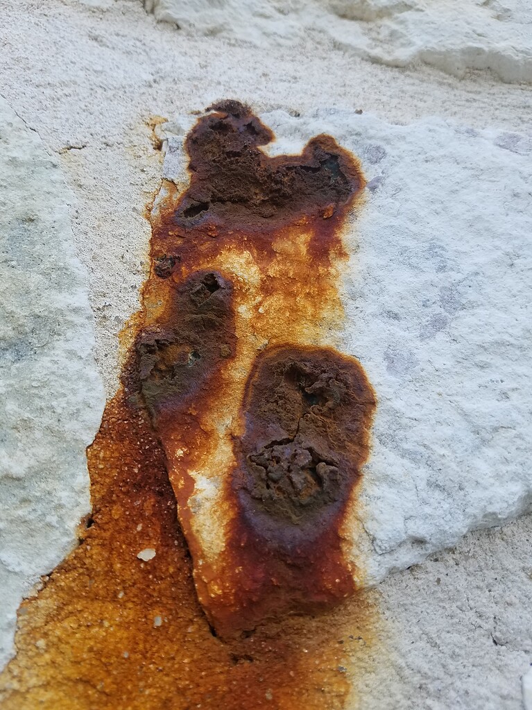 Limestone Rust Stain Pressure Washing Resource
