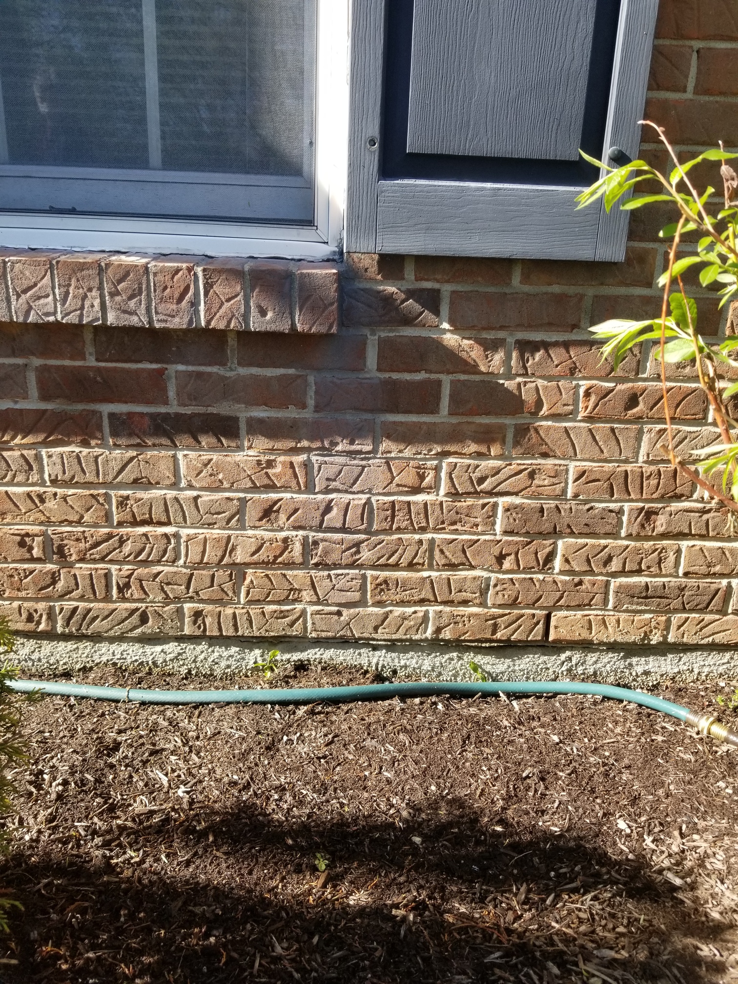 Removing brick stains (from shutter runoff) Residential Pressure