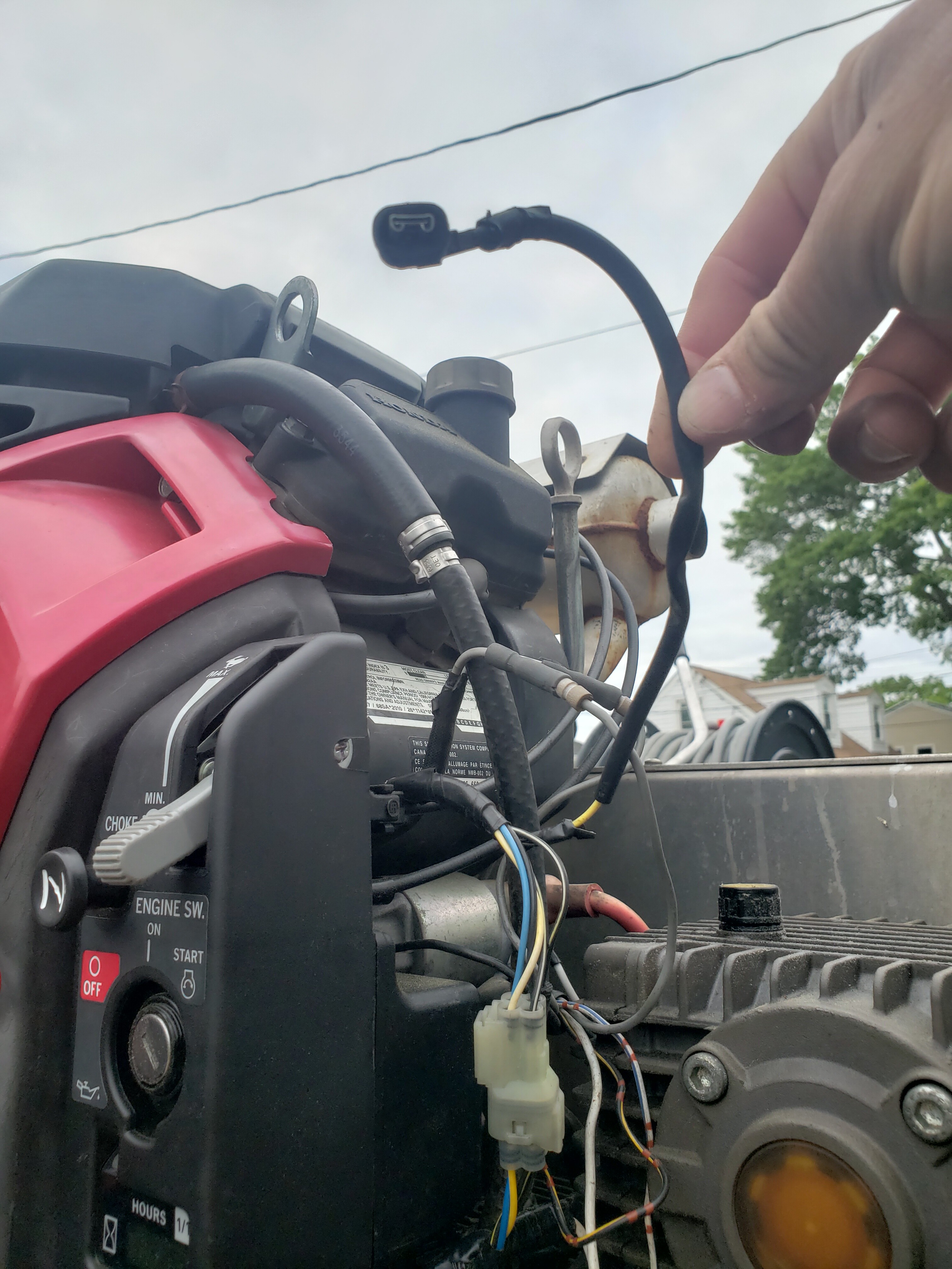 Low oil sensor help Pressure Washing Resource