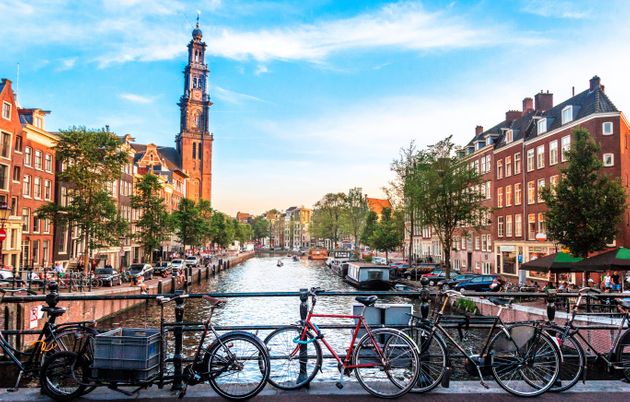 Find out all there is to know about the netherlands on the official website of the netherlands board of tourism and conventions. Información sobre el servicio de representante en Holanda