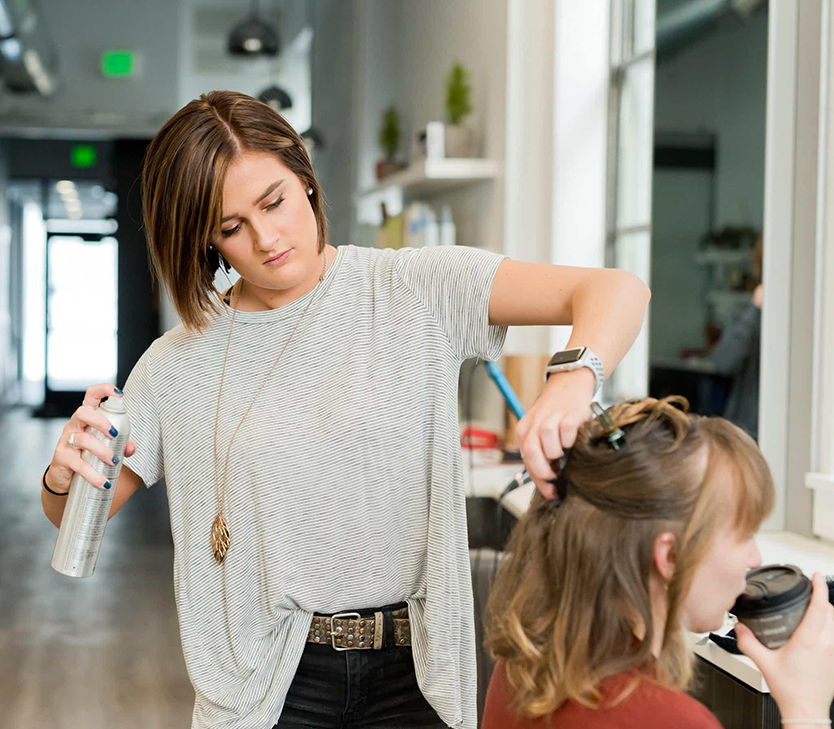 prettyeyes best ladies salon in dubai