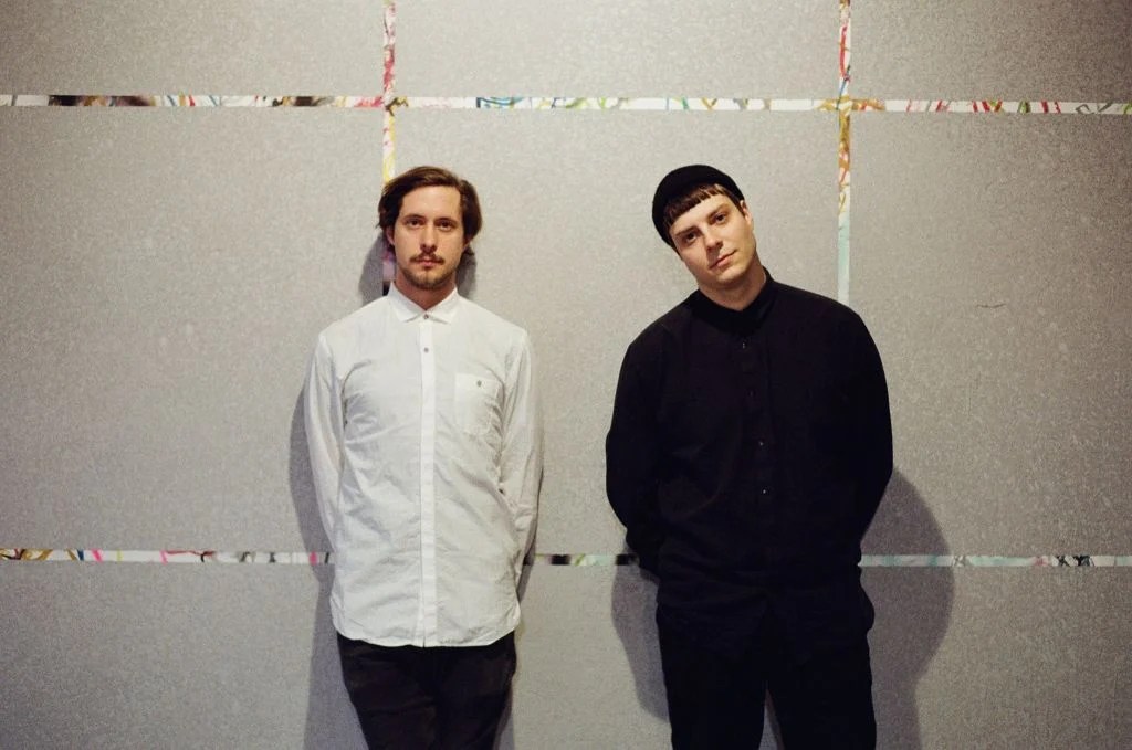 MELA Premiere: Wiener Post-Rock/Dream-Pop Duo MELA zeigt Video zu „Ravine”