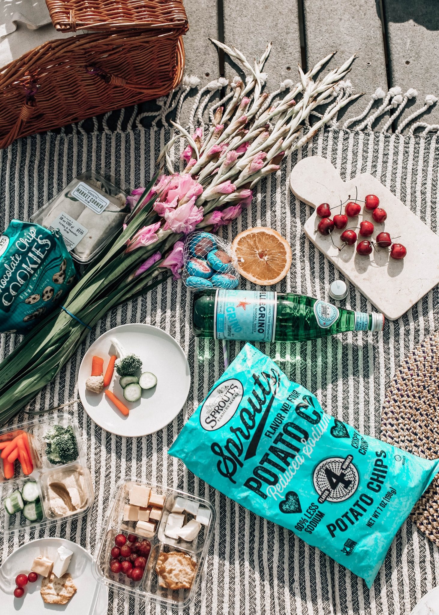 A New Sprouts is Coming To Town Pretty in the Pines, New York City