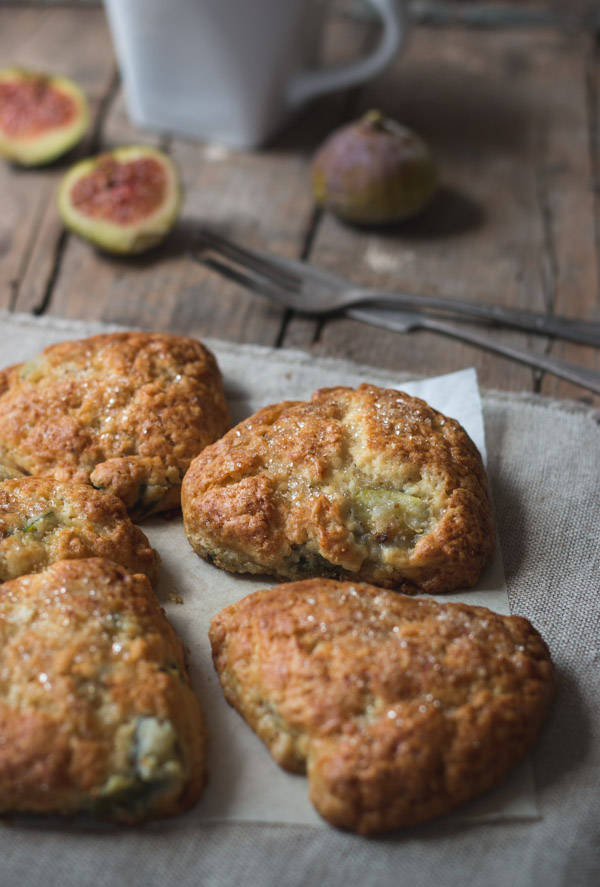 Fig Scones Pretty. Simple. Sweet.