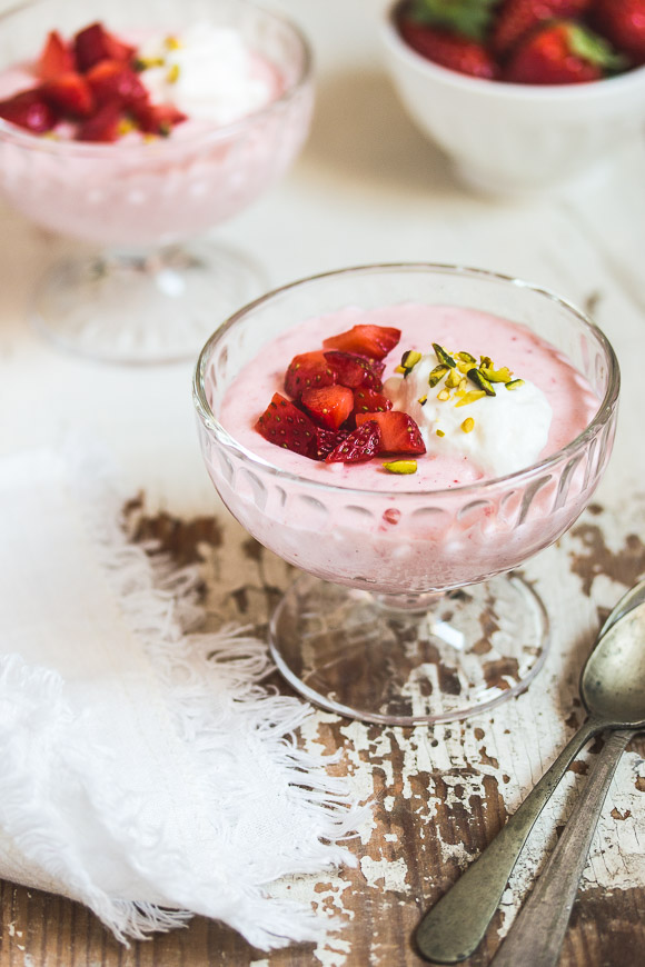 10Minute Strawberry Mousse Pretty. Simple. Sweet.