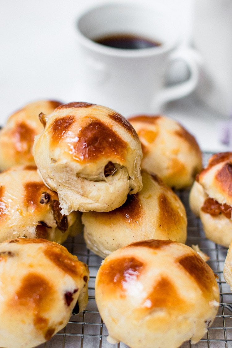 Hot Cross Buns Pretty. Simple. Sweet.