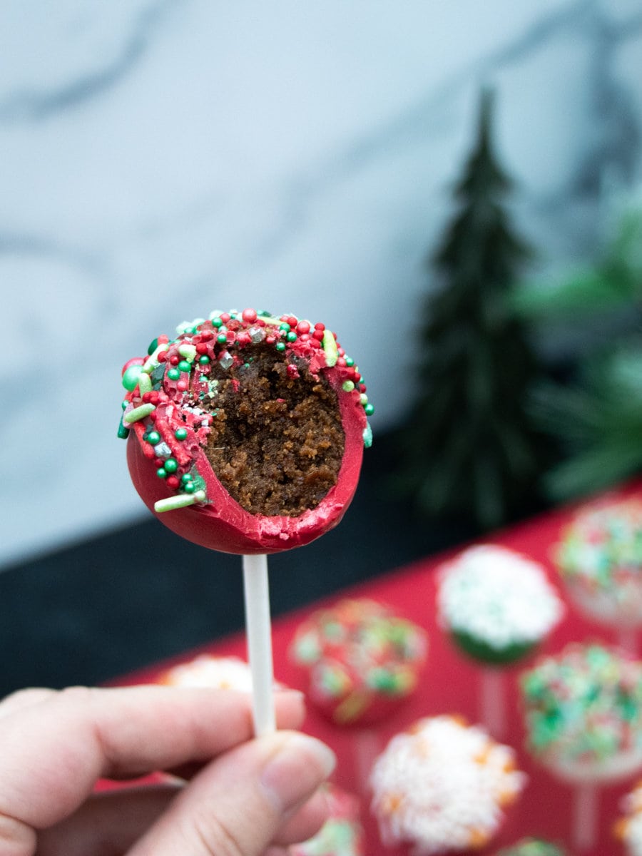 Gingerbread Cake Pops Pretty. Simple. Sweet.