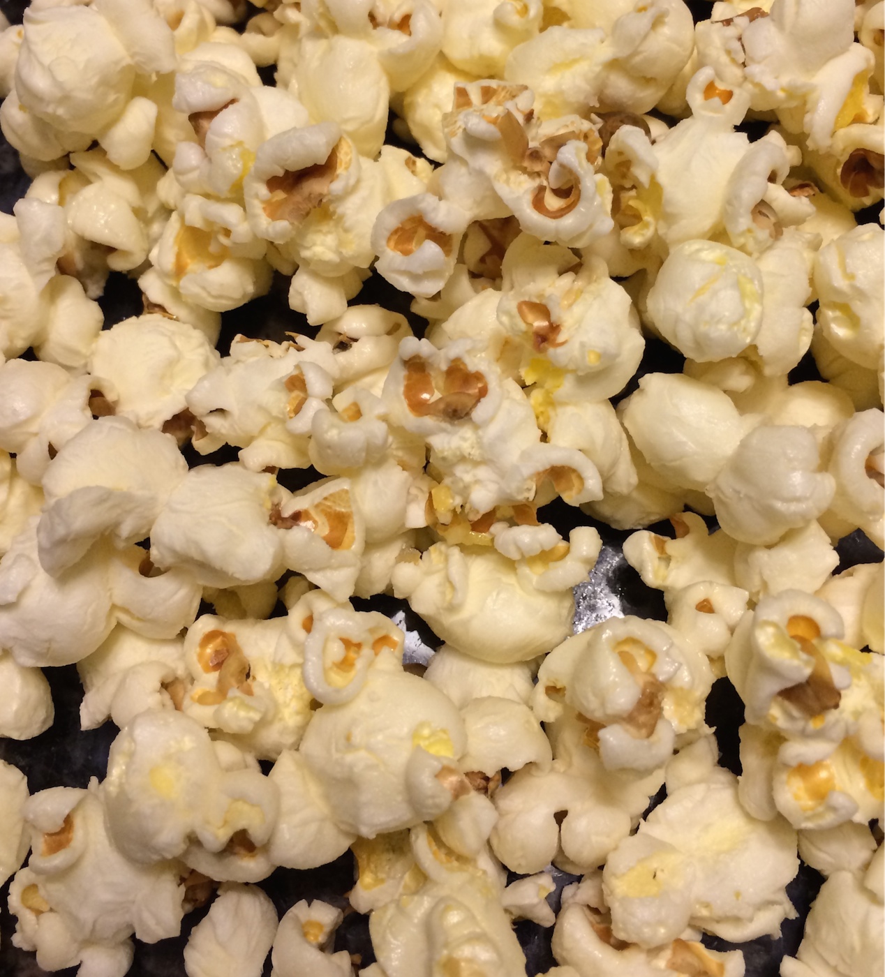 Easy Recipe Healthy Buttery* Popcorn Pretty Wellness
