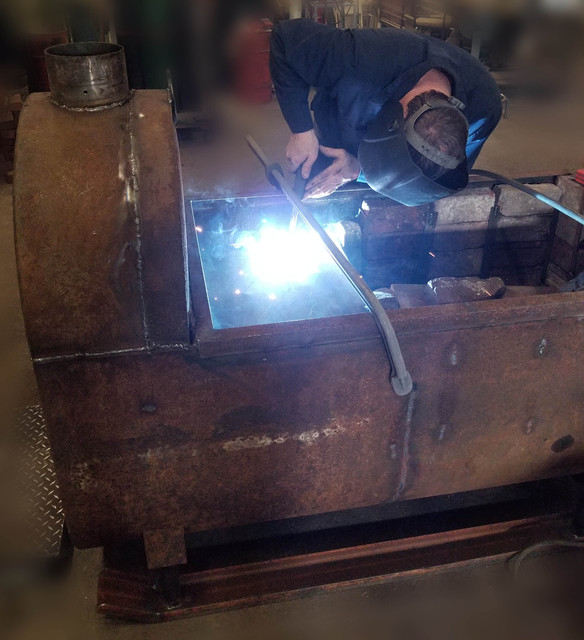 Homemade Arch 275 Oil Drum & Chrome Exhaust Stack