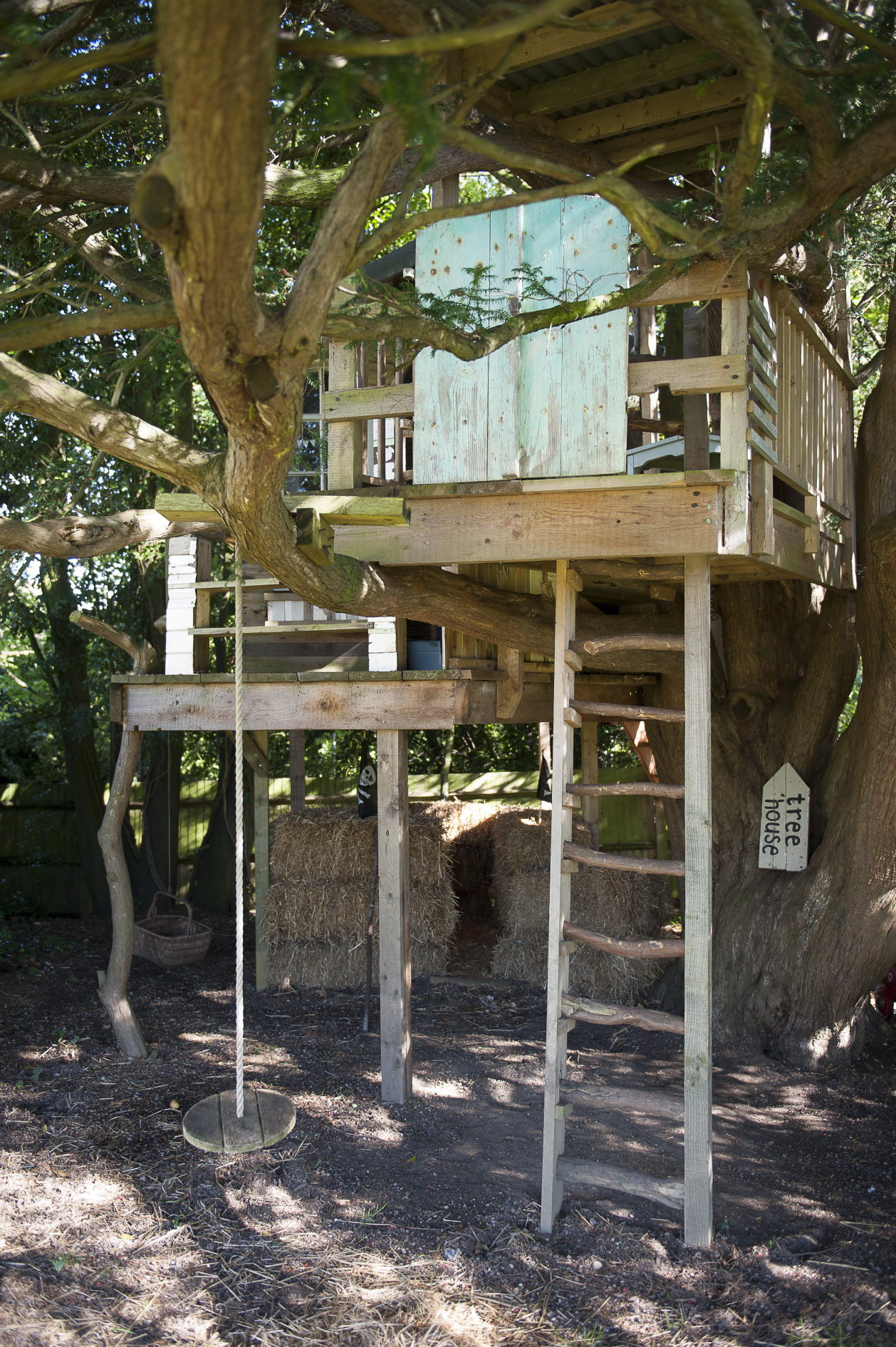 A Passion for Arts and Crafts Priceless Magazines