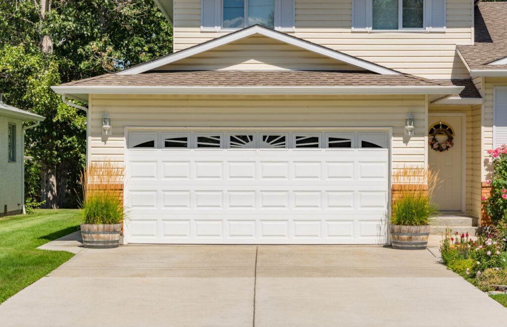 Build a New Garage Cost & Prices 2023 Price This Please