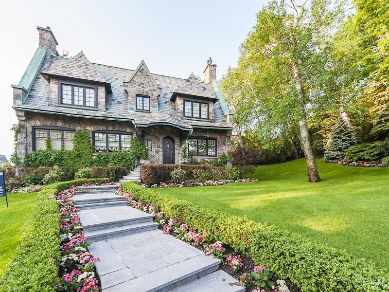 Stately Stone Residence 3,995,000 Pricey Pads