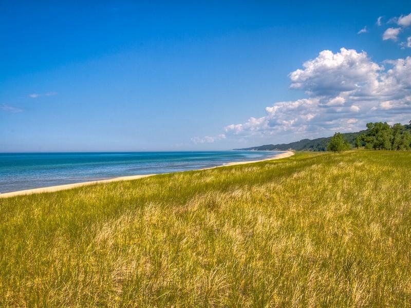 310Acre Great Lakes Estate lists at 40 Million Pricey Pads