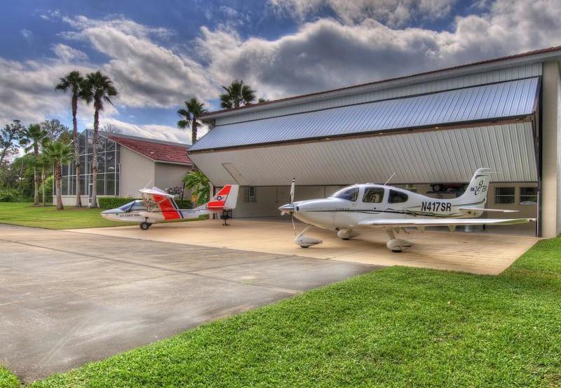"FlyIn" Mansion in Florida with Airplane Hangar (PHOTOS) Pricey Pads