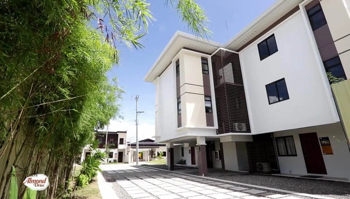 Live a Wellbalanced Life with Almond Drive