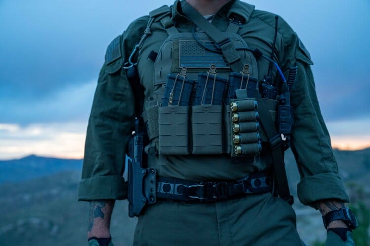 How To Wear Body Armor 2022