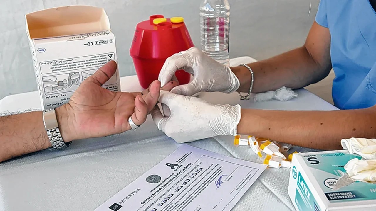 Detección gratuita de hepatitis C en 5 hospitales del AMBA, entre ellos