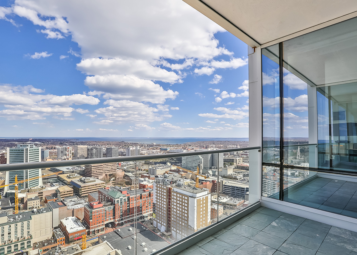 SOLD Penthouse Trump Parc Stamford Prime Sites Connecticut