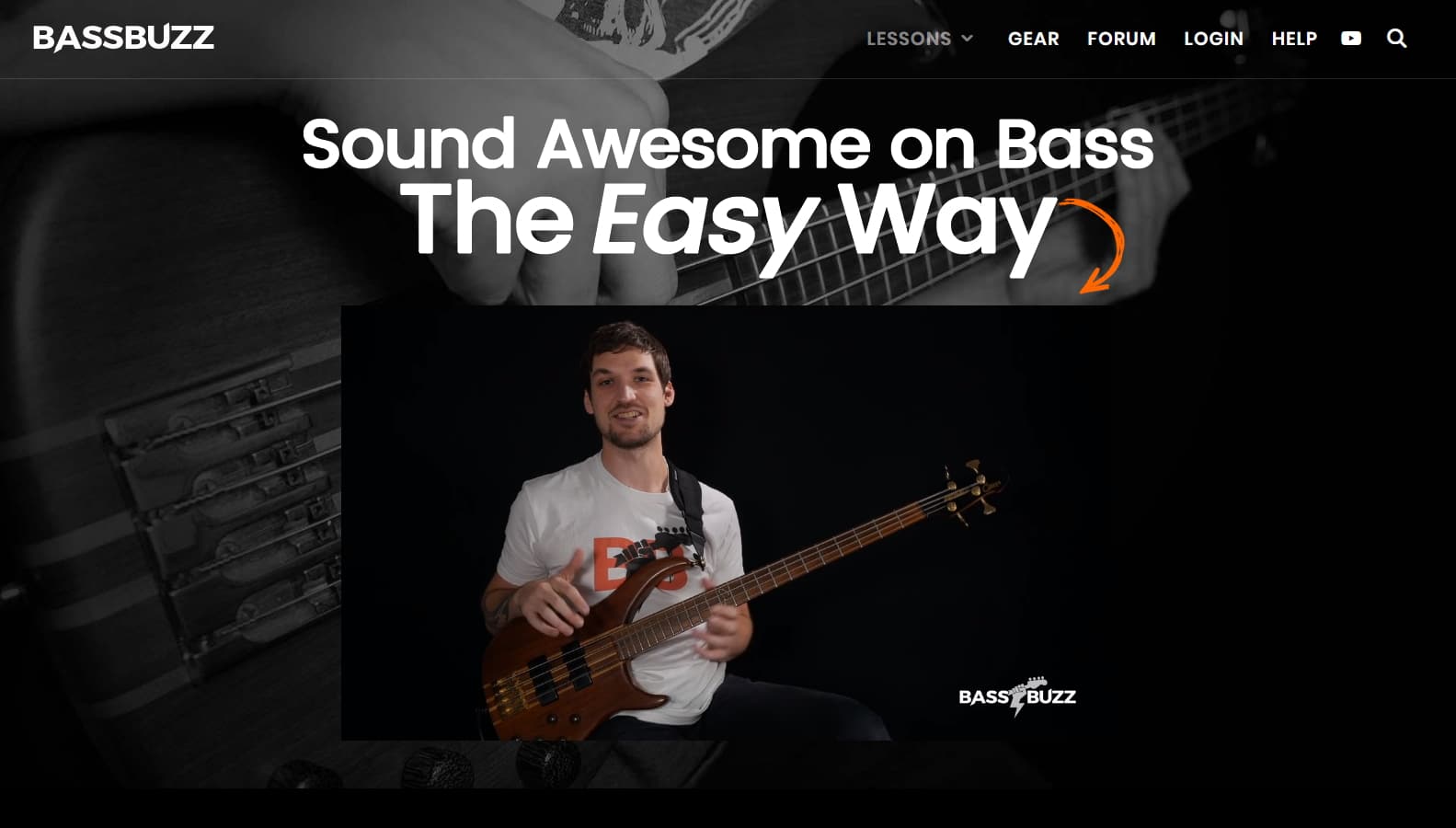 10 Best Online Bass Guitar Lessons Reviewed in Detail [Sept. 2024]