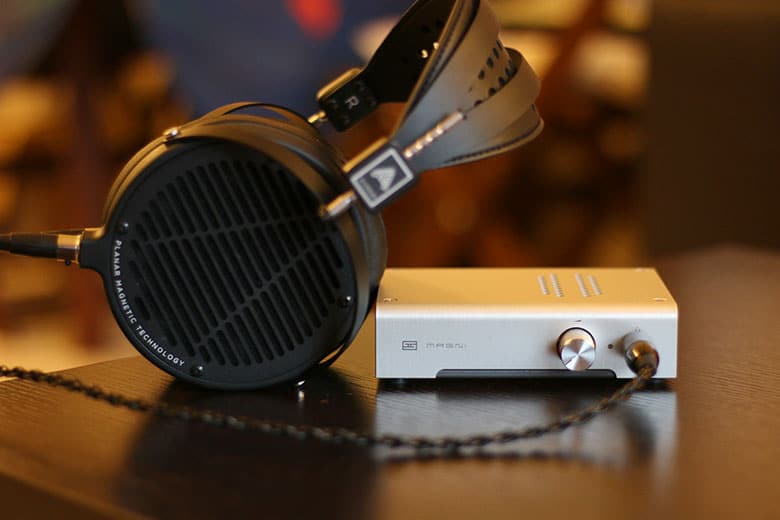 How to Connect 2 Amplifiers Together: 3 Best Ways with Easy Steps