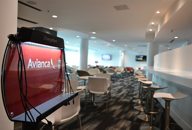 Avianca Lounge Terminal J, Miami International Airport Primetime