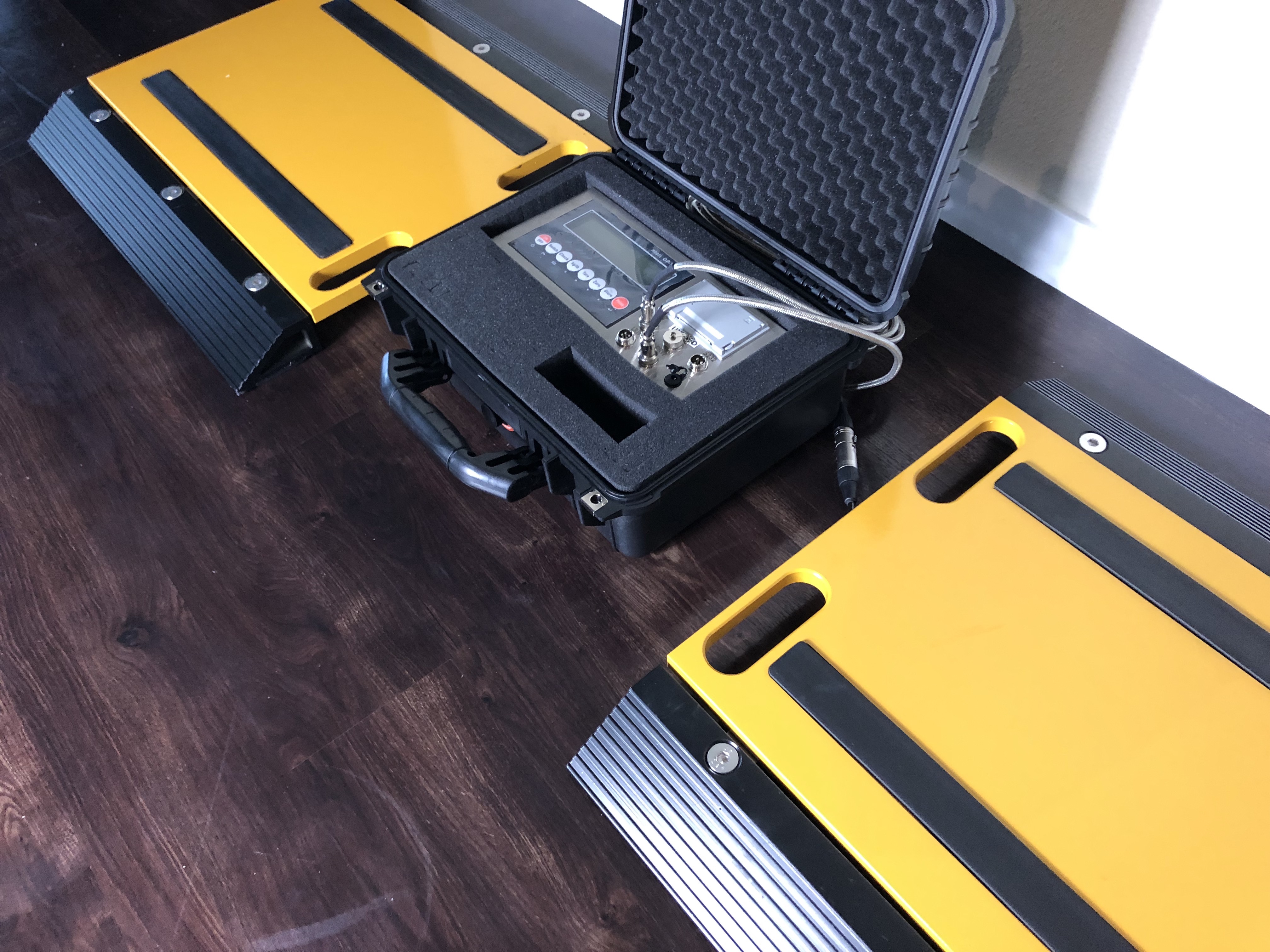 M2416 Truck Scale with Printer (25,000 lb Capacity Per Pad) Prime USA