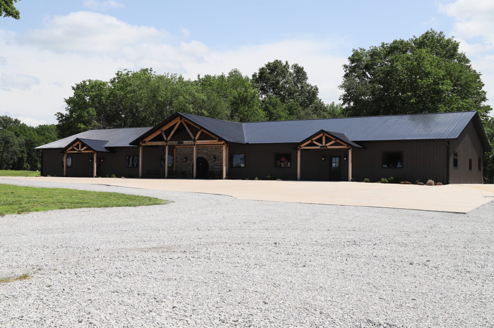 Mercantile Primitive Olde Crow